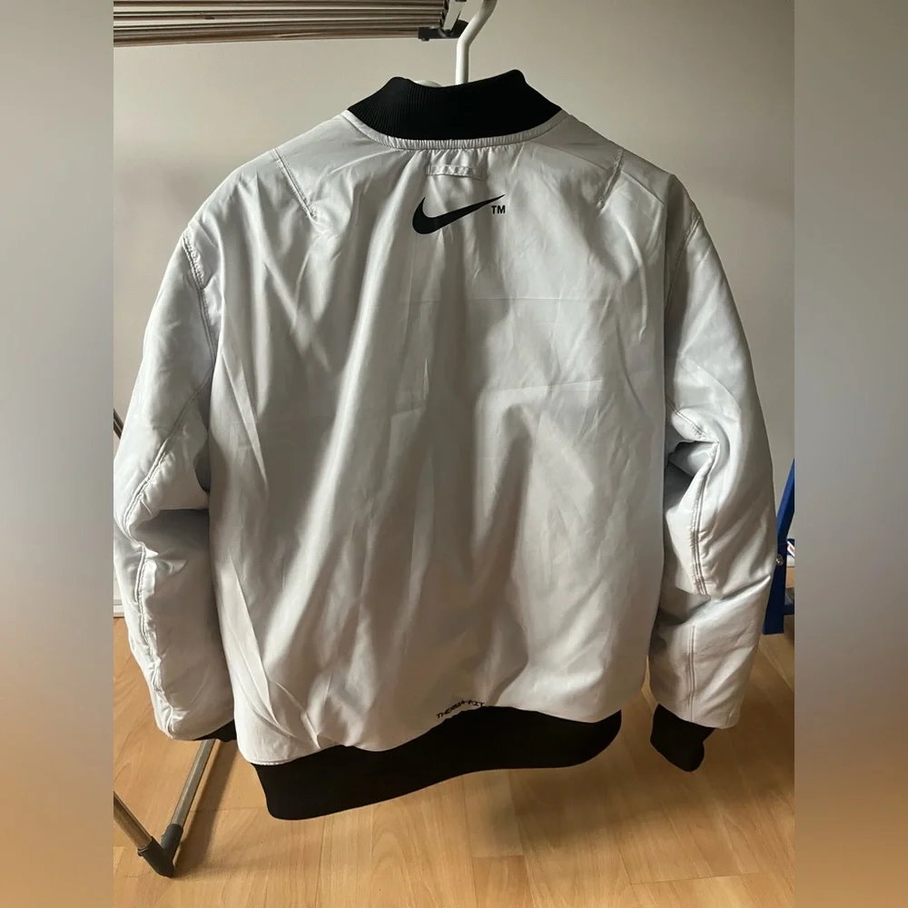 Bomber Nike - Picture 4 of 4